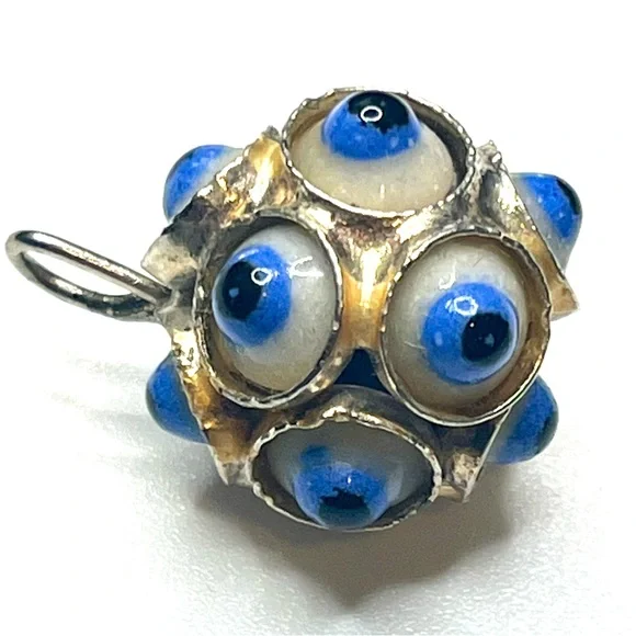 Vintage Evil Eye Glass Cluster Charm Pendant Silver Tone Protection Talisman - Picture 1 of 5